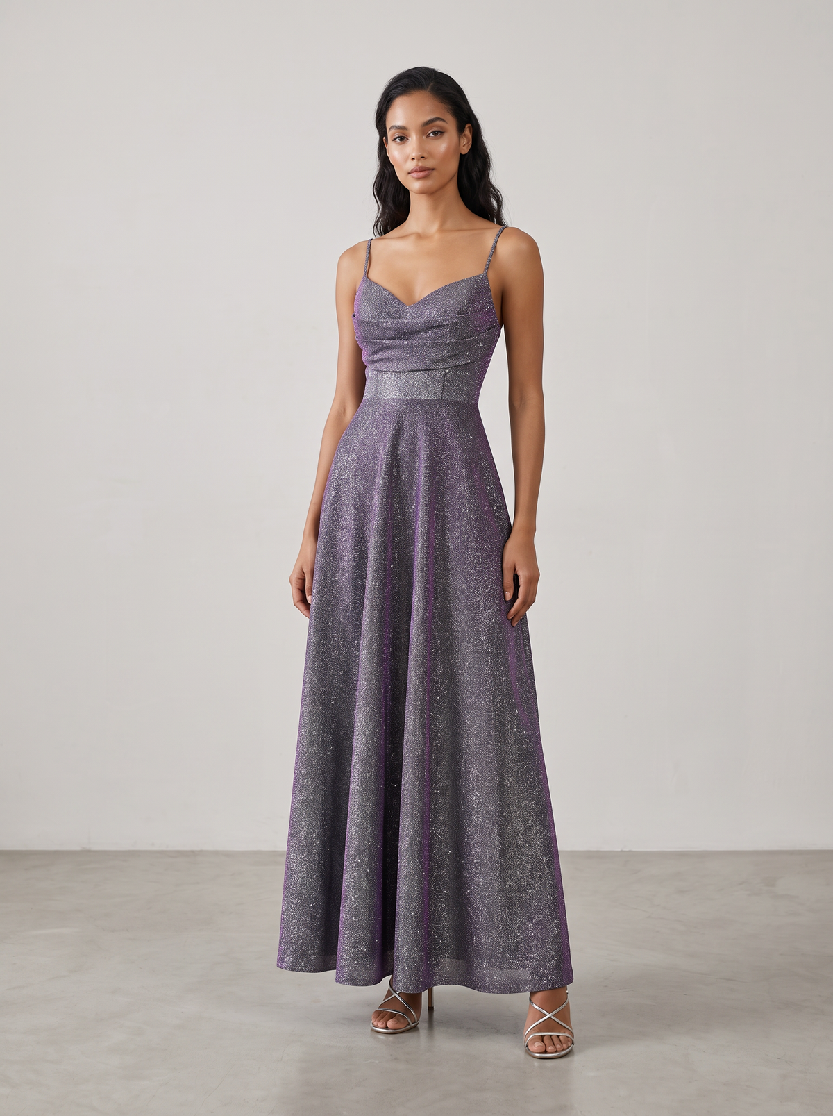 Vestido Glitter Drapeado lila plateado - vista frontal